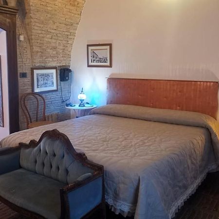 Ferienwohnung L'Alcova Dei Grifoni Ascoli Satriano Exterior foto