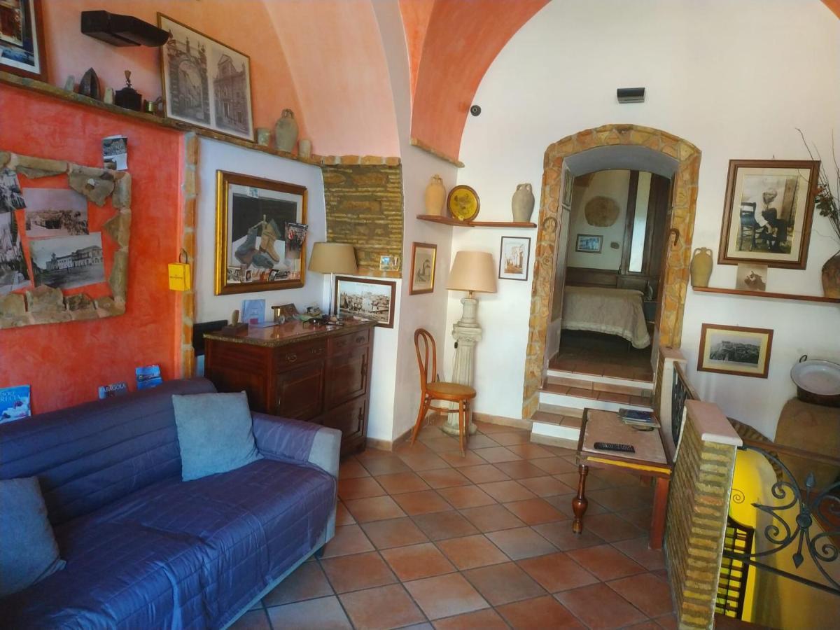 Ferienwohnung L'Alcova Dei Grifoni Ascoli Satriano Exterior foto