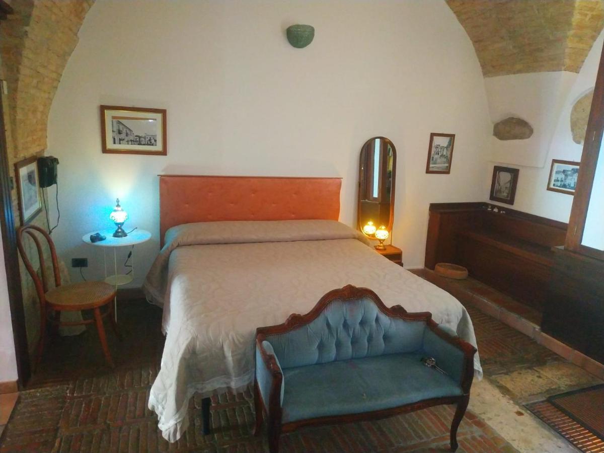 Ferienwohnung L'Alcova Dei Grifoni Ascoli Satriano Exterior foto